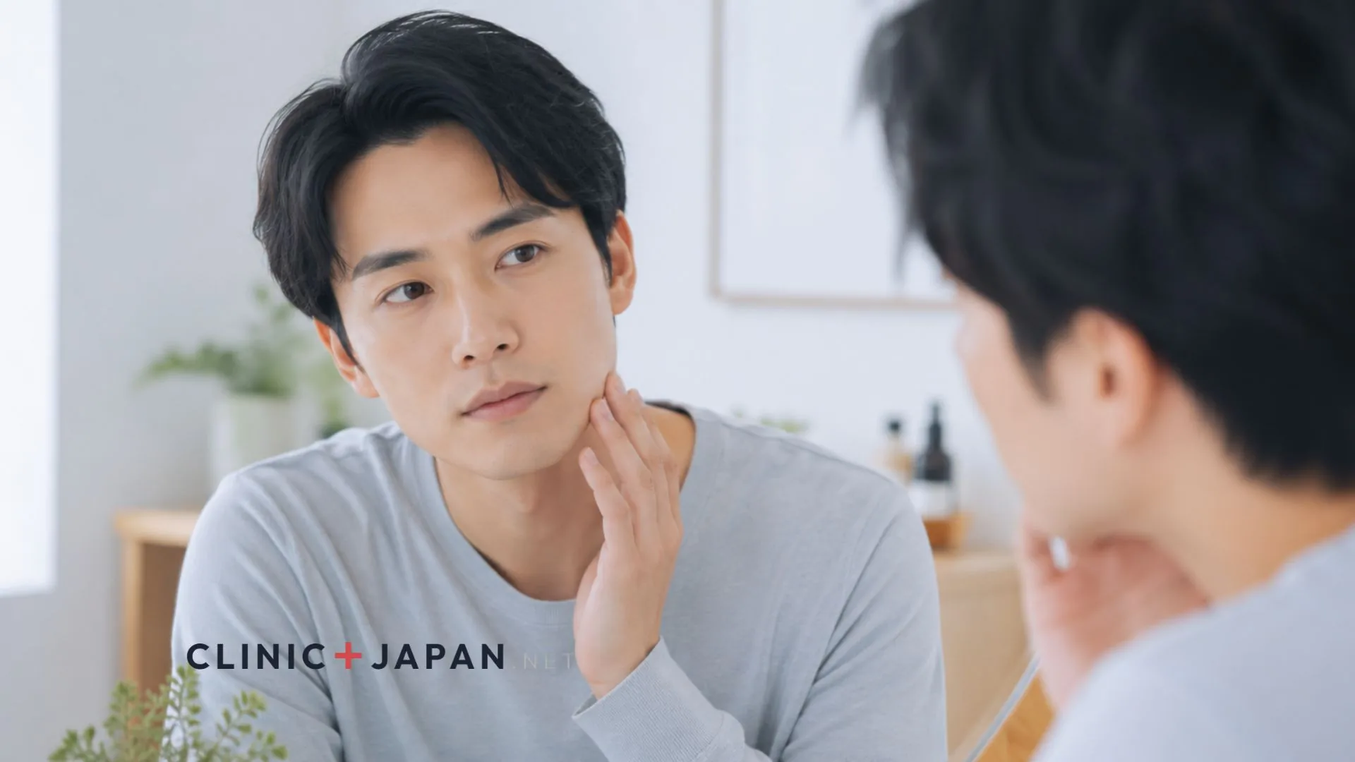 メンズ固有の後悔「硬毛化」と「ヒゲデザインの後戻り」を示した図版