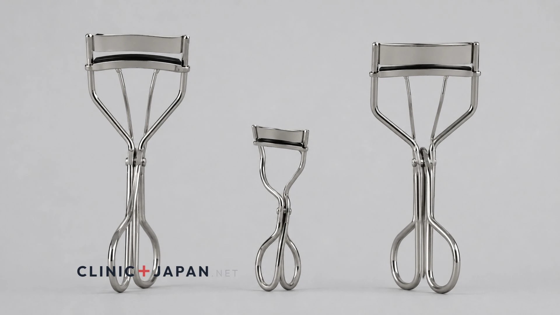 Three eyelash curlers side by side at identical scale — a full-size curved frame, a compact partial curler and a newer wide-frame model — each labelled with its Japanese price